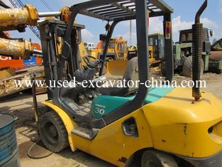 China Used komatsu forklift FD30T-16,3T forklift Japan made year 2008 supplier